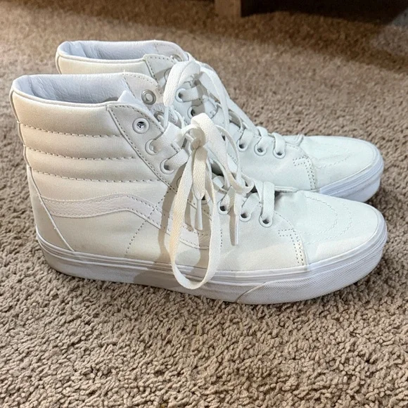 Vans - Picture 1 of 5